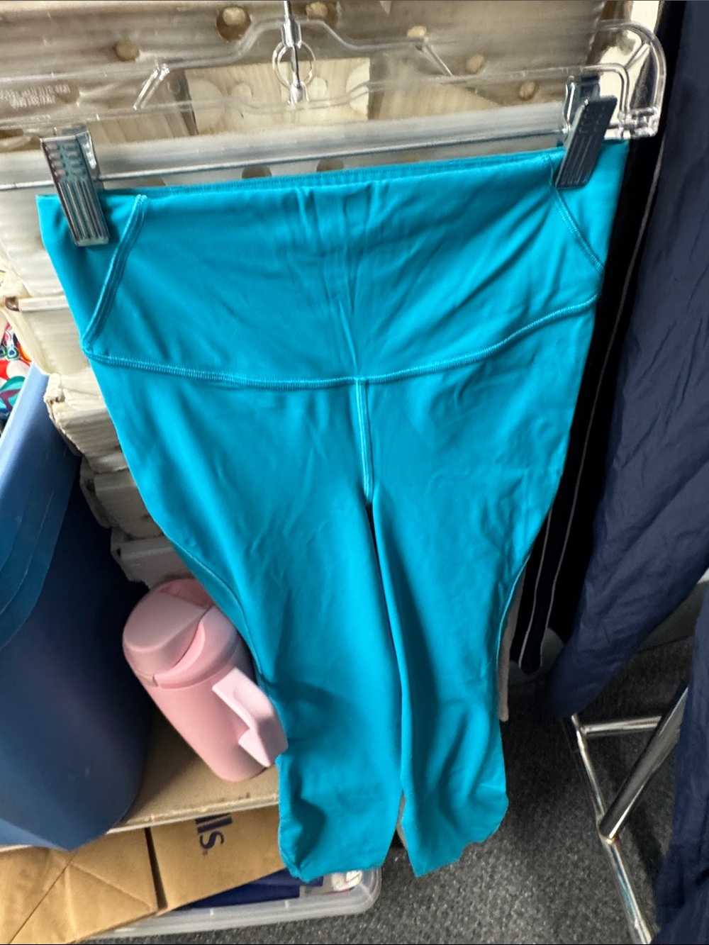 Lululemon base pace leggings size 4 // 083065